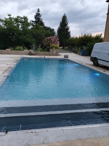 Construction de piscine à MONTBETON | CARVALHO VICTOR