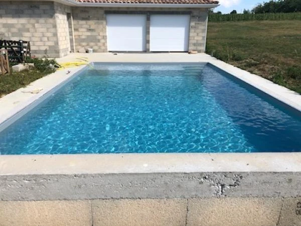 Piscine à Montbeton